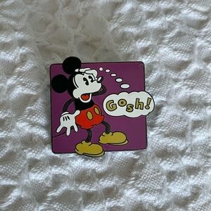 Disney Lanyard Pin | Mickey “Gosh!” Pin
